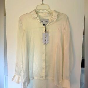 NWT LOLA RIVER M vegan silk ivory blouse 🌸🤍
